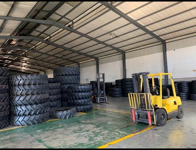 2,310M² WAREHOUSE FOR SALE IN SUNDERLAND RIDGE